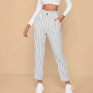 Paperbag waist button striped pants